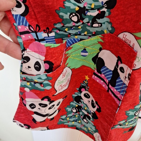 Cherokee Tooniforms Womens Scrub Tops 4XL Christmas Theme Nurse Medical Lot of 2 - Picture 7 of 16